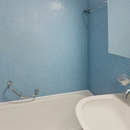 Terrific In The Centre - Art 2 Zürich