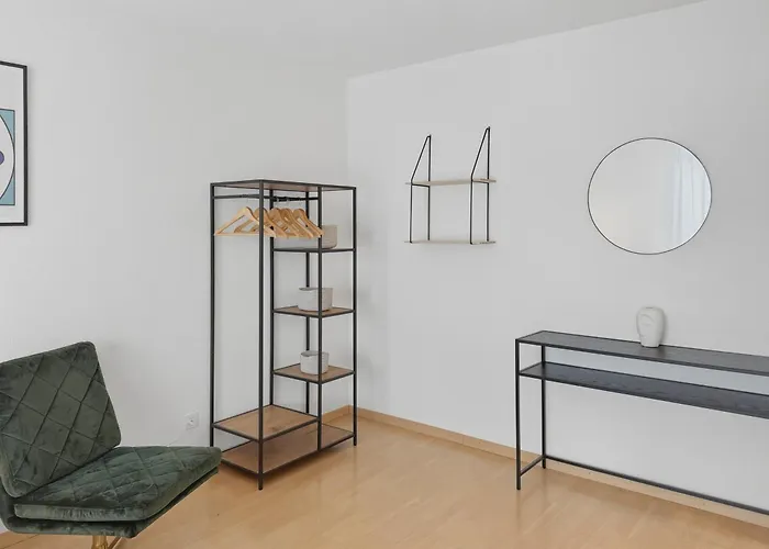 Terrific In The Centre - Art 2 Appartement